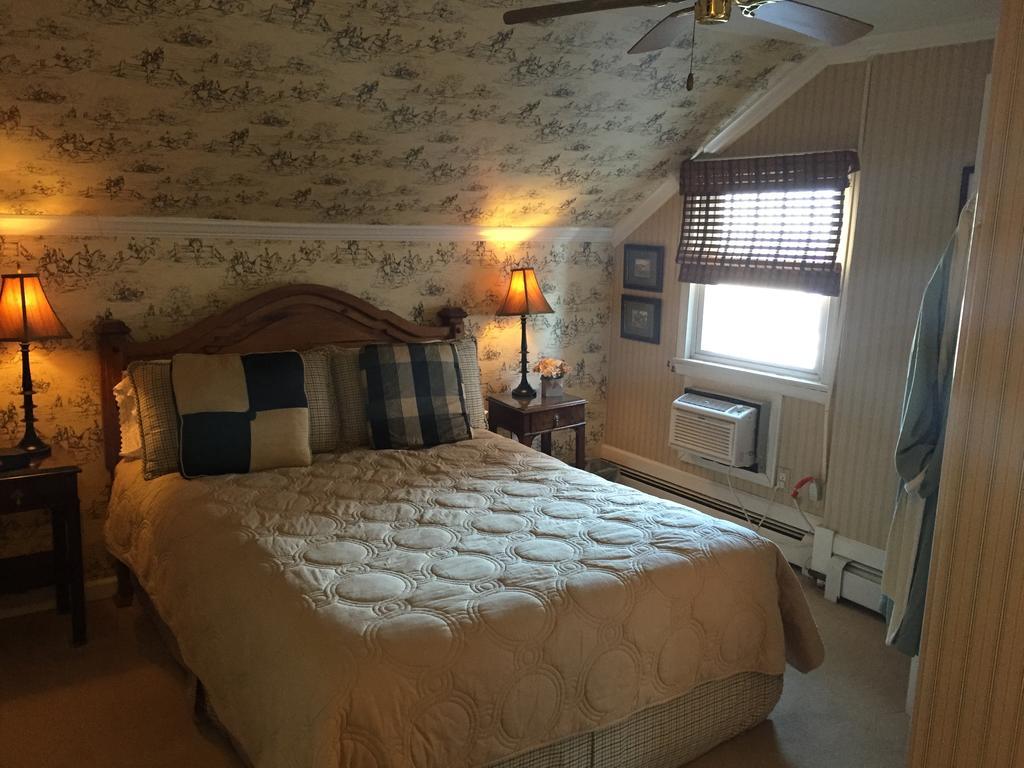 Hunt Room,209014705:JPEG